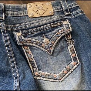 Wore once cute crop jeans size 34 women’s Miss me